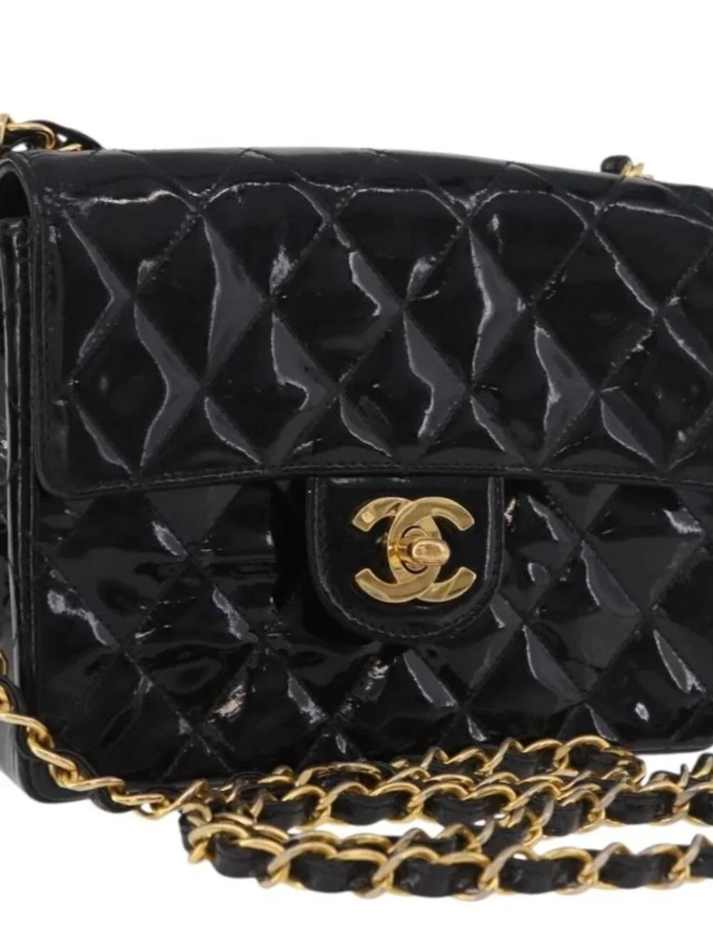 CHANEL Mini Matelasse 17 Chain Bag Patent leather Black Gold CC Auth 184825V